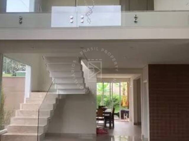 #212 - Casa para Venda em São José dos Campos - SP