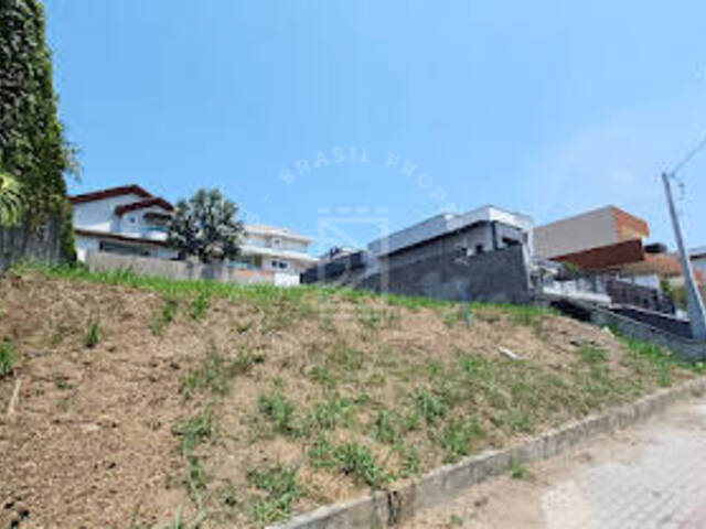 Venda em Condomínio Residencial Jaguary - São José dos Campos