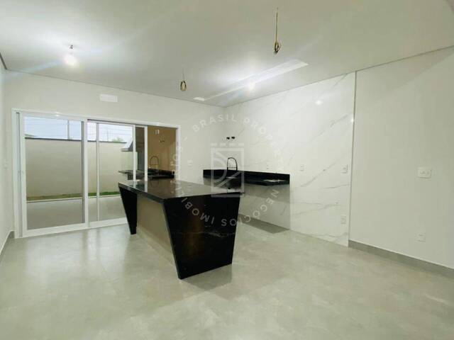 #258 - Casa para Venda em São José dos Campos - SP