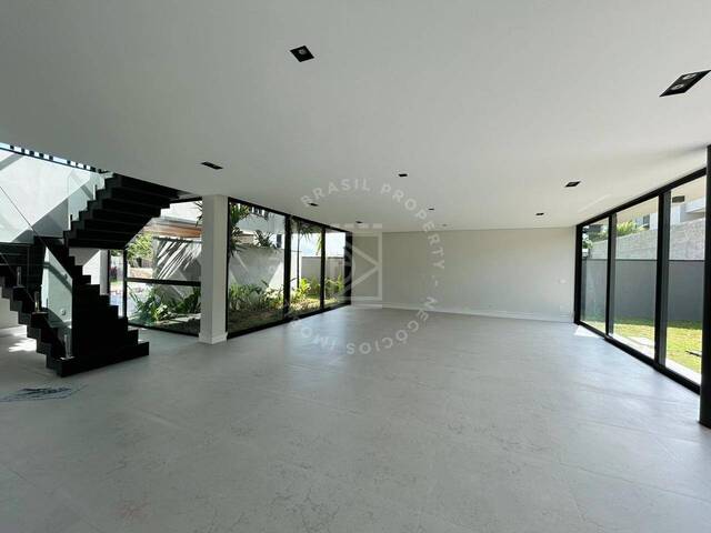 #277 - Casa para Venda em São José dos Campos - SP