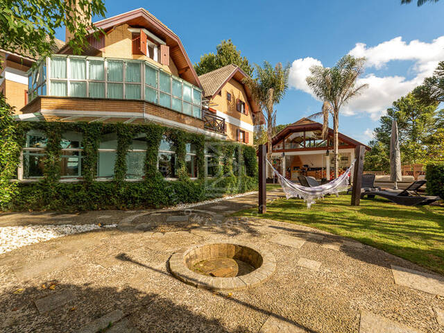 #298 - Casa para Venda em Campos do Jordão - SP - 2