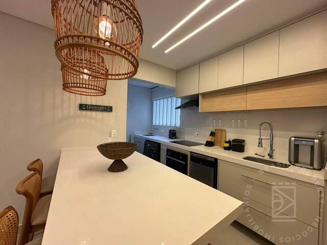Apartamento para Venda em Caraguatatuba - 4