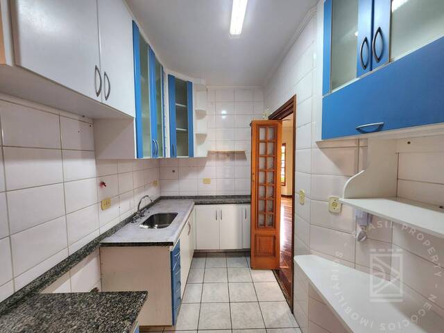 Casa para Venda em São José dos Campos - 4