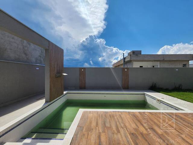 Casa para Venda em São José dos Campos - 4