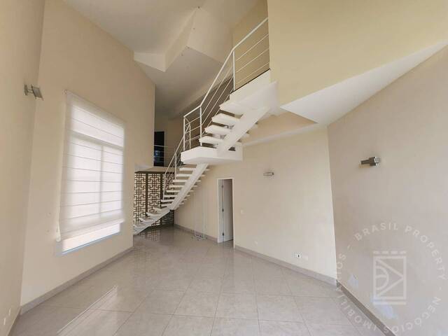 Casa para Venda em São José dos Campos - 4