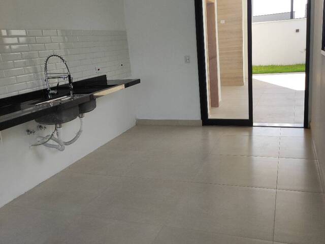Casa para Venda em Caçapava - 5