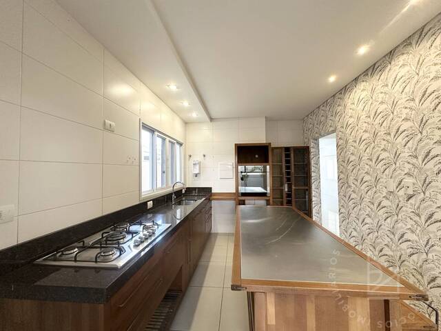 Casa para Venda em São José dos Campos - 5