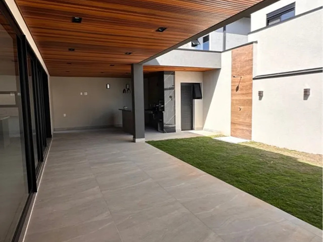 #667 - Casa para Venda em São José dos Campos - SP - 2