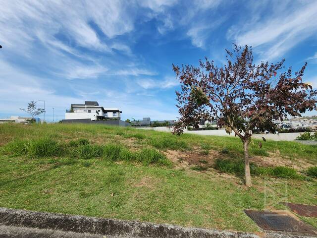 #689 - Terreno em condomínio para Venda em São José dos Campos - SP - 3