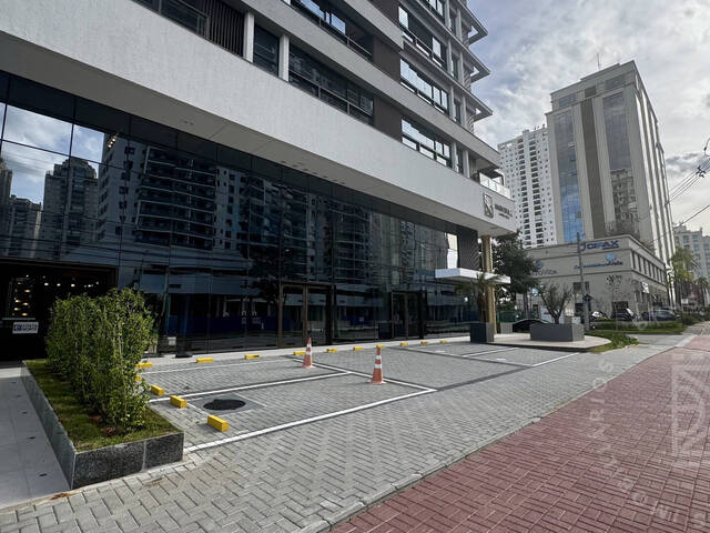 Sala para Locação em São José dos Campos - 4