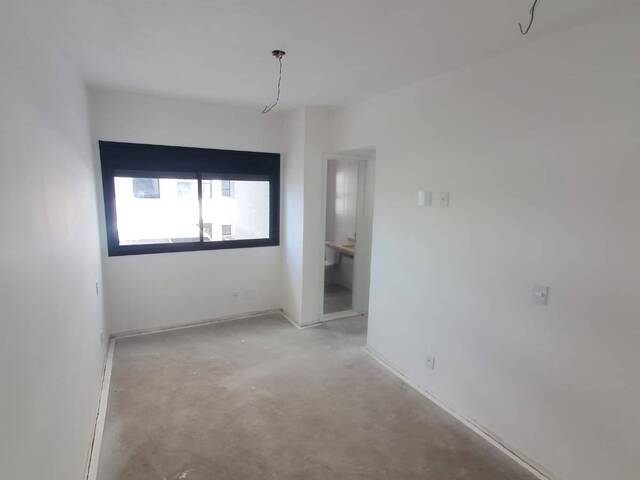 #732 - Apartamento para Venda em São José dos Campos - SP - 2