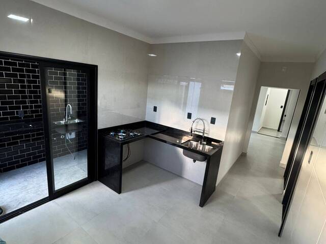 #735 - Casa para Venda em São José dos Campos - SP - 3