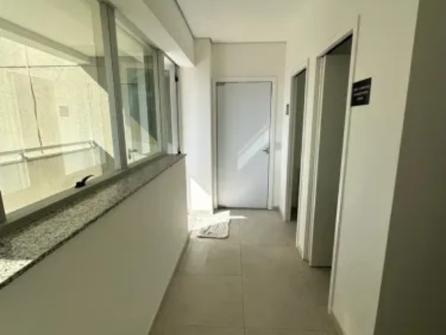 Sala para Venda em São José dos Campos - 4