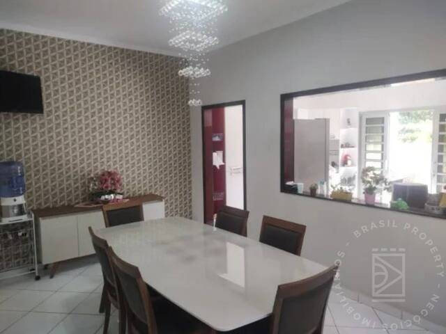 Casa para Venda em São José dos Campos - 5