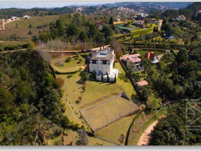 Casa para Venda em Campos do Jordão - 5