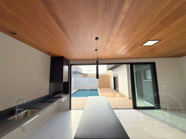 #740 - Casa para Venda em São José dos Campos - SP - 2