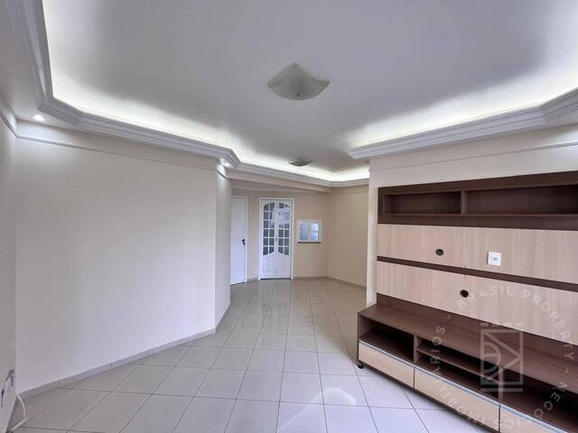 Apartamento para Venda em São José dos Campos - 4