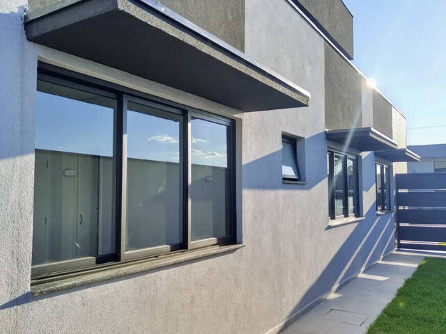 #883 - Casa para Venda em São José dos Campos - SP - 3