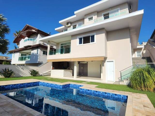 Casa para Venda em São José dos Campos - 4