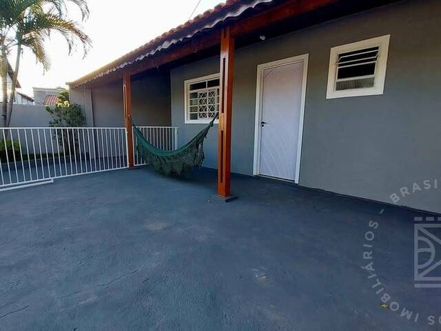 #939 - Casa para Venda em São José dos Campos - SP - 2