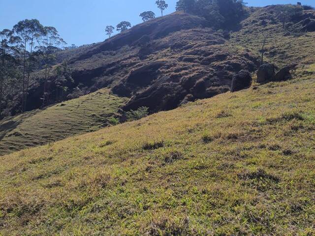 #943 - Área para Venda em São José dos Campos - SP - 2