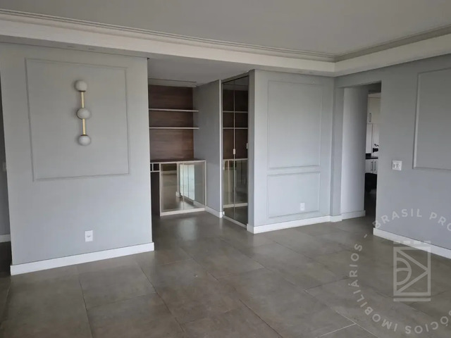 Apartamento para Venda em São José dos Campos - 5