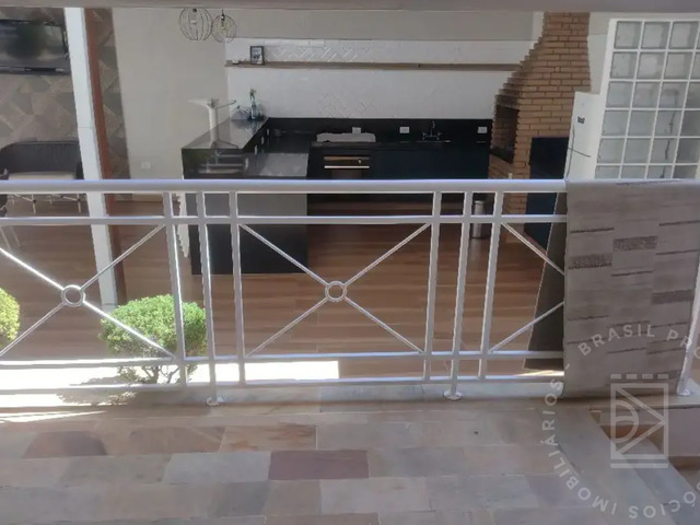 Casa para Venda em São José dos Campos - 5