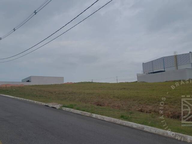 #988 - Área para Venda em Caçapava - SP - 2