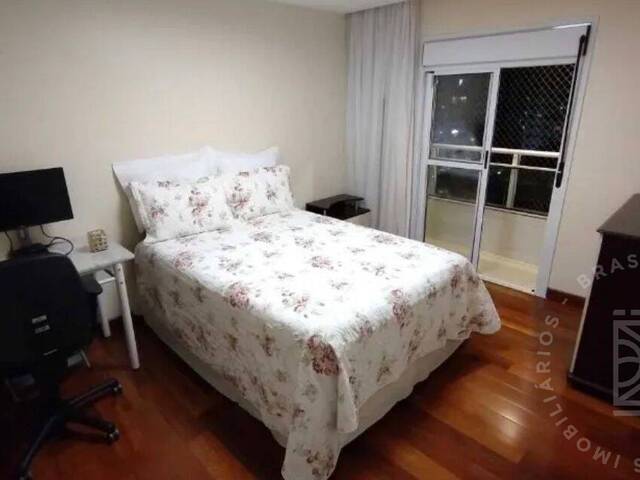 #1012 - Apartamento para Venda em São José dos Campos - SP - 2