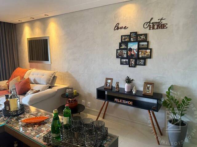 #1023 - Apartamento para Venda em São José dos Campos - SP - 2