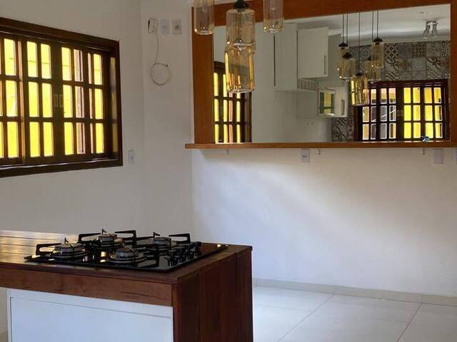 #1024 - Casa para Locação em São José dos Campos - SP - 2