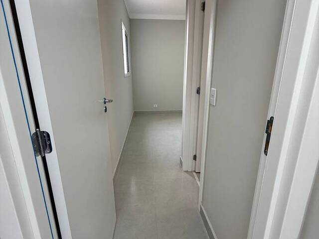 #1027 - Apartamento para Venda em Jacareí - SP - 3