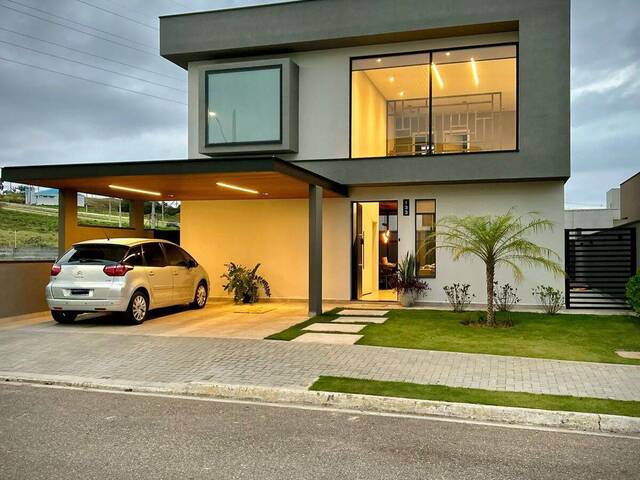 #1032 - Casa para Venda em São José dos Campos - SP - 2