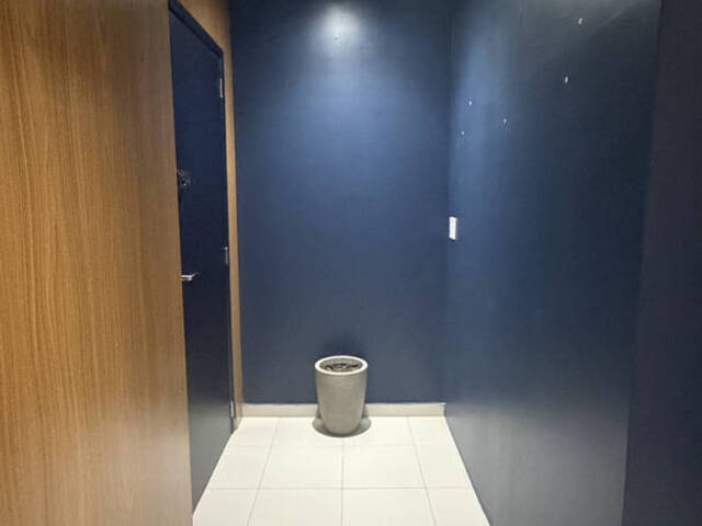 #1044 - Sala para Locação em São José dos Campos - SP - 2