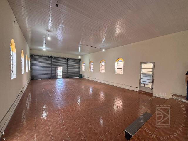 Casa para Venda em São José dos Campos - 4
