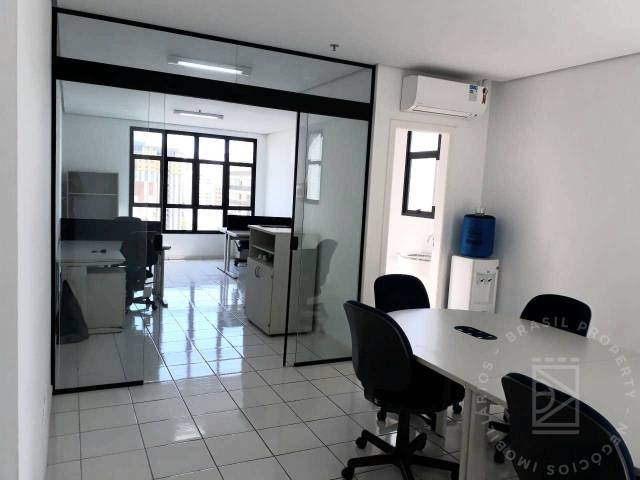 Locação em Parque Residencial Aquarius - São José dos Campos