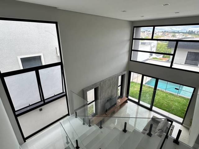 Casa para Venda em São José dos Campos - 5
