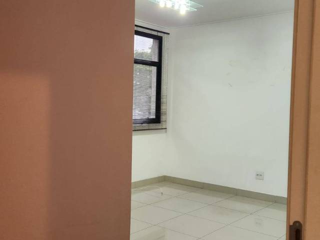 #1110 - Sala para Locação em São José dos Campos - SP - 2
