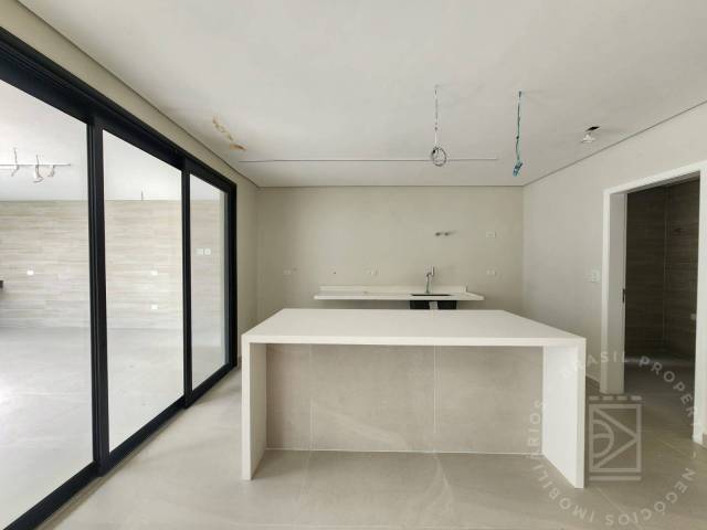 Casa para Venda em São José dos Campos - 5
