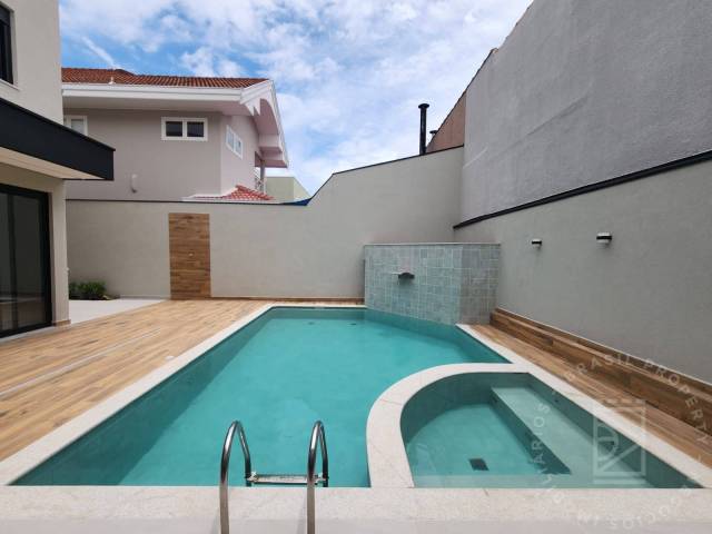 #1132 - Casa para Venda em São José dos Campos - SP - 2