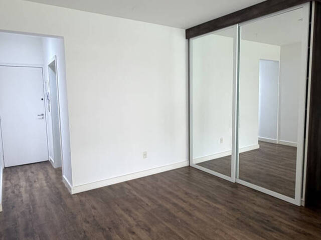 Apartamento para Venda em São José dos Campos - 5