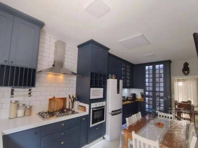 #1202 - Casa para Venda em São José dos Campos - SP