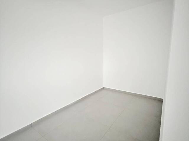 Apartamento para Venda em São José dos Campos - 5