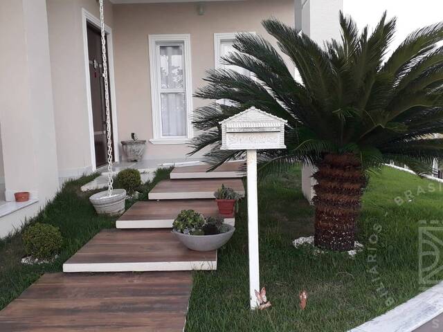 Casa para Venda em São José dos Campos - 2