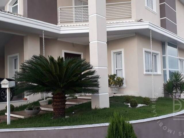 Casa para Venda em São José dos Campos - 4