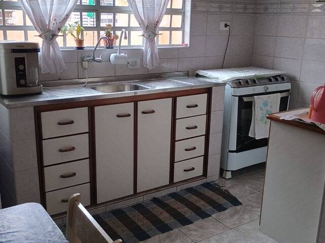 Casa para Venda em São José dos Campos - 4