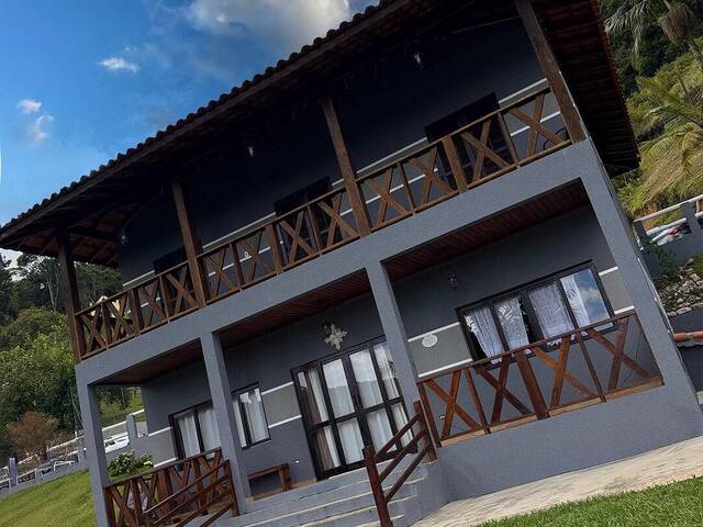 Sítio para Venda em Paraibuna - 2