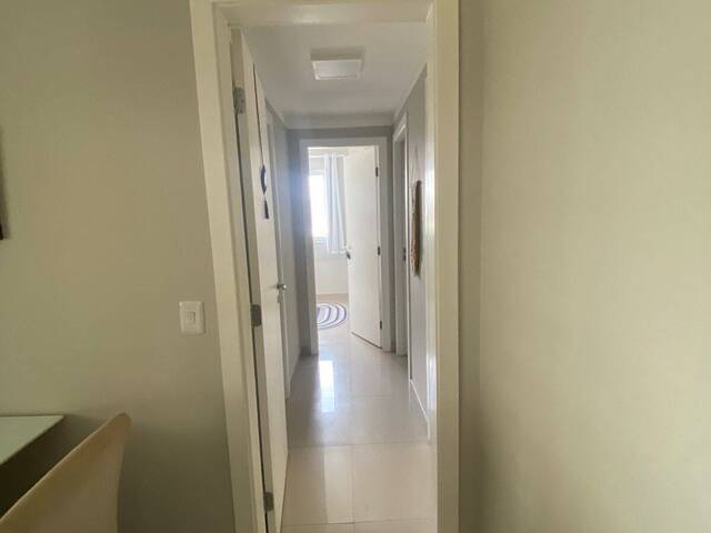 Apartamento para Venda em São José dos Campos - 4