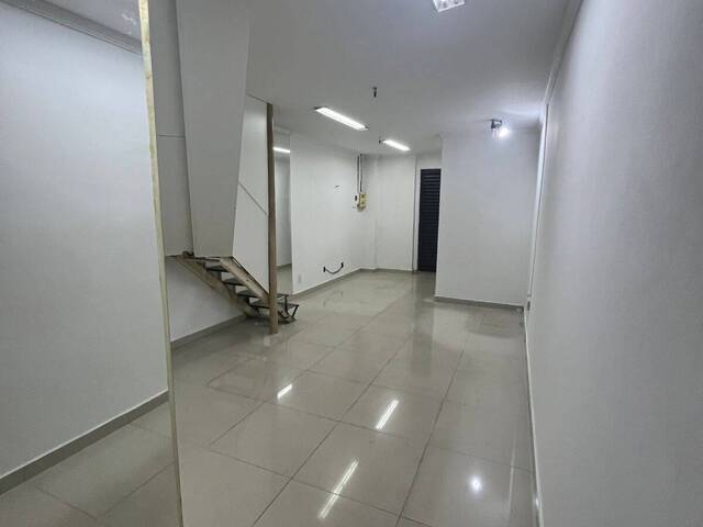 Sala para Locação em São José dos Campos - 2