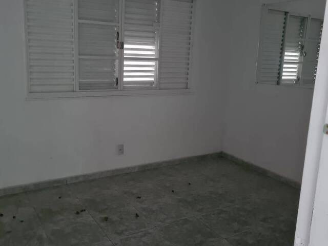 Casa para Locação em São José dos Campos - 4